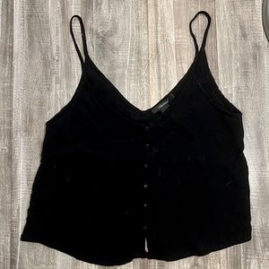 Forever 21 Black flowy crop top    Size: S